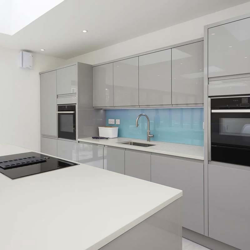 Plan de travail en Quartz Silestone® Miami White